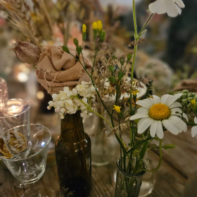 vase fleurs fraiches et séchées mariage
