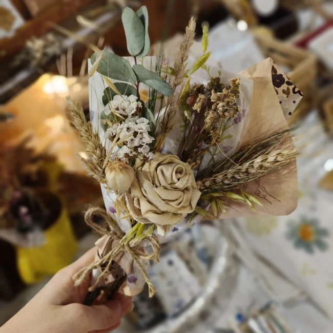 bouquet de fleurs séchées