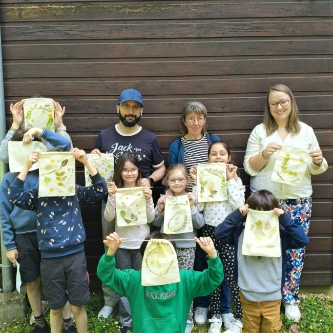ateliers d'impression végétale et teinture naturelle - atelier créatif pour parents et enfants à Poitiers