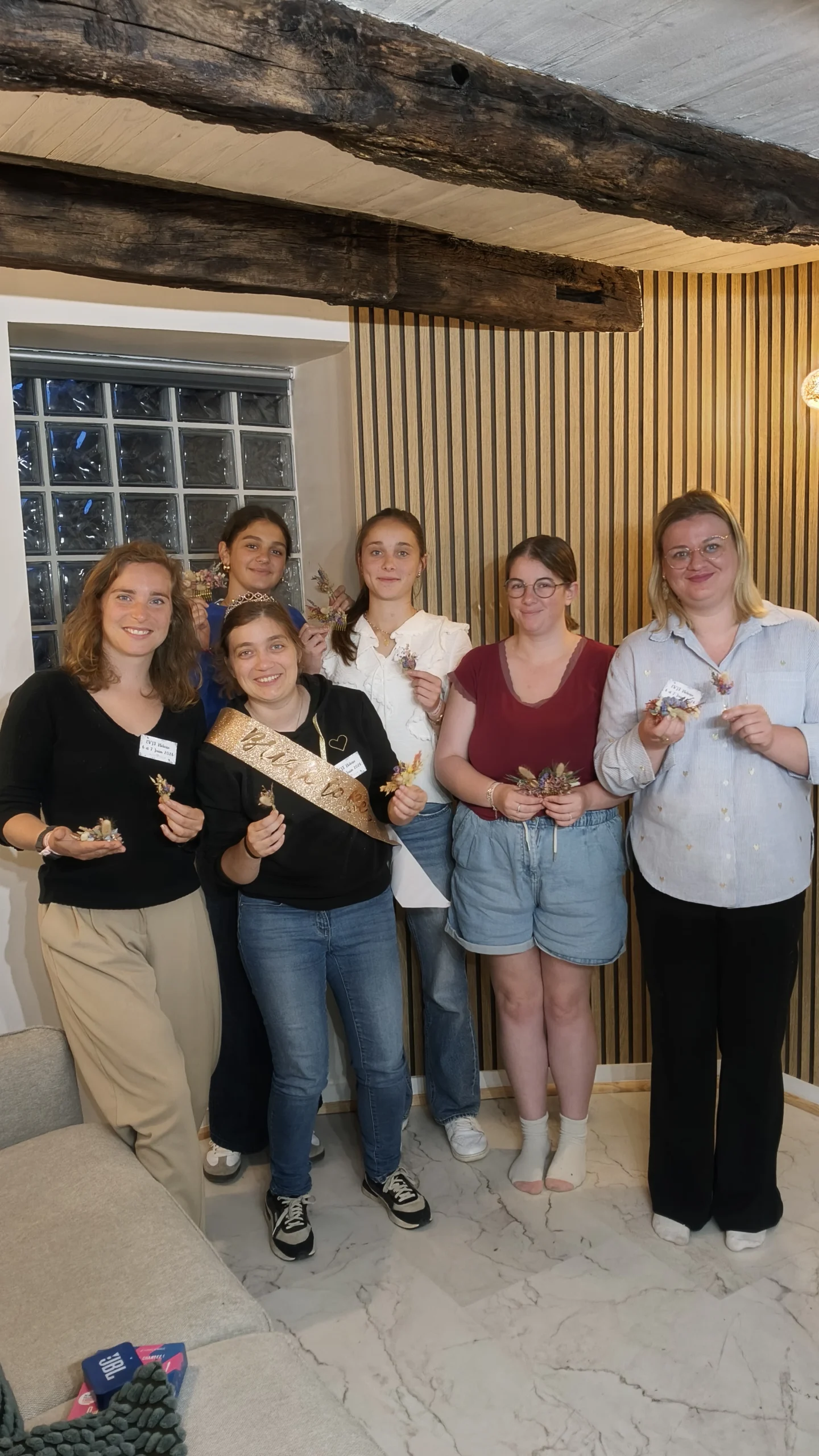EVJF pince, broche, barrette en fleurs séchées Poitiers