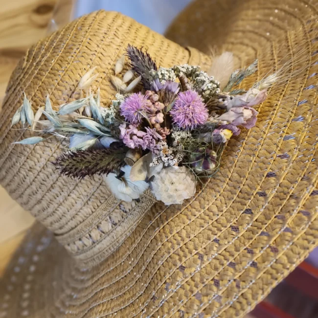 chapeau de fleurs séchées mariage