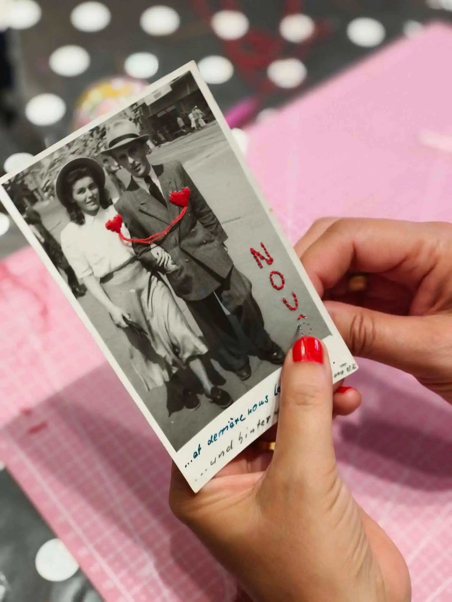 Atelier autour du fil : atelier broderie sur photo à Luchapt